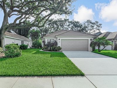 165 SHERWOOD FOREST Drive