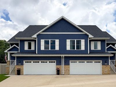 2472 Fieldstone Ct