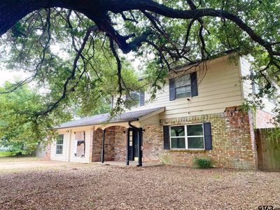 733 Country Rd #1203