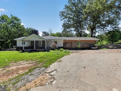 55 Whitman Loop