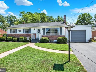 Property at 111 N 6th St, Mount Wolf, PA