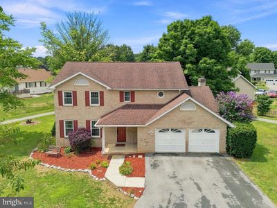 302 Ambler Ln