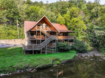 4273 Pittman Center Rd