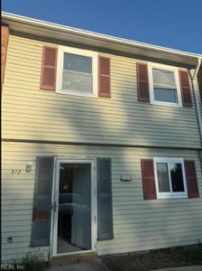 512 Carnaby Ct