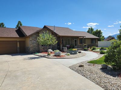 401 Powell Way