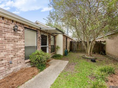 15465 Summerwood Ave