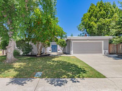 4345 El Macero Dr
