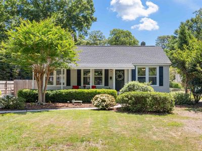 612 Dogwood St
