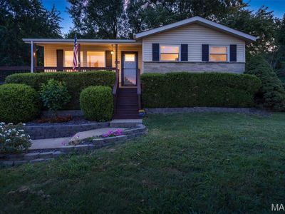 1998 Ridgeway Dr