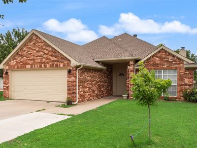 1016 Woodside Ln