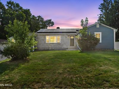 Property at 5 5th Ave, Dudley, MA