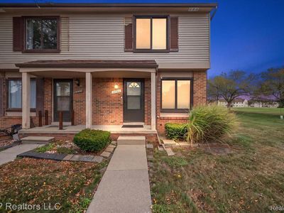 16994 Kingsbrooke Dr