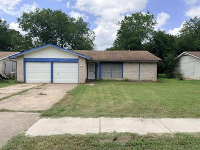 2512 E Stassney Ln