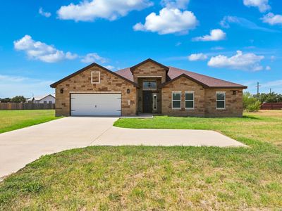 100 W SHORT MEADOW DR