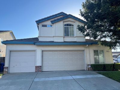 8975 Springhurst Dr