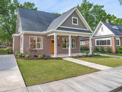 1020 W Confederate Ave
