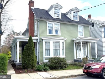 26 Parsonage St