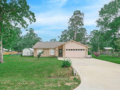 619 Pinewood Dr