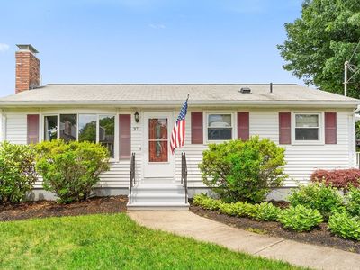 37 Angelo St