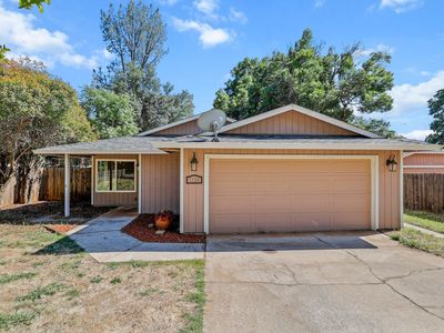 5126 Moon Shadow Ct