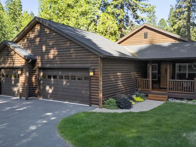 906 Clifford Dr