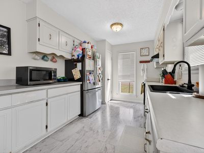7200 Lamesa Ln