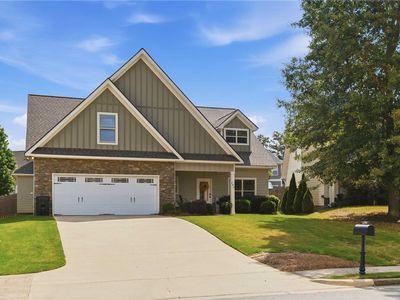 296 Solamere Ln