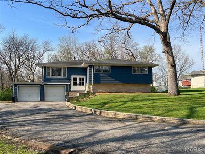 47 Smoke Tree Rd