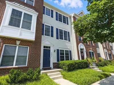 Property at 42896 Pamplin Ter, Chantilly, VA