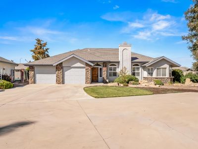 2055 N Cambridge Cir
