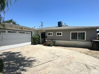 2900 Dore Dr