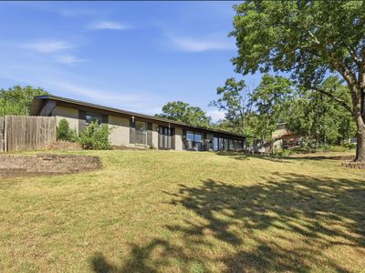 2600 Oakhaven Dr