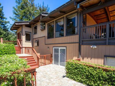 22427 Old Logging Rd