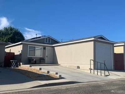 1140 Miller Ln