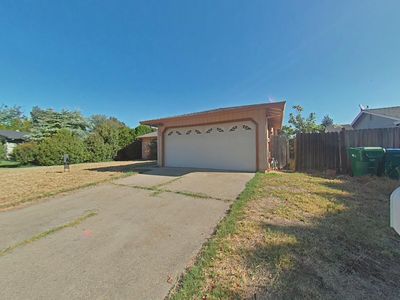 3425 Daily Ct