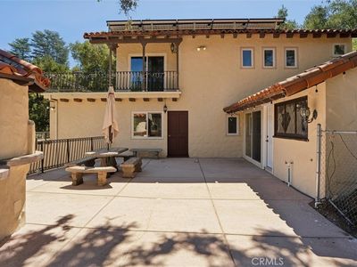 736 Crater Oak Dr