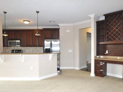 200 W Elm St SUITE 1115