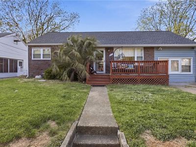 9525 Willow Ter