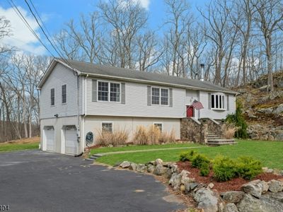 4 Andover Mohawk Rd