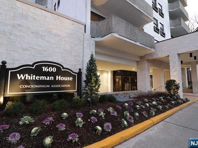 1600 Center Ave APT 1E