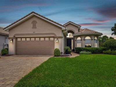 521 Weston Pl