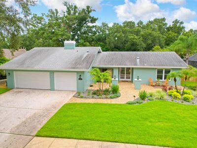 2767 WESTCHESTER DRIVE N