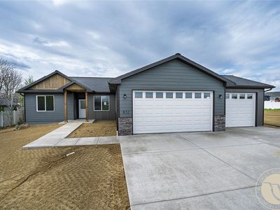 852 El Rancho Dr