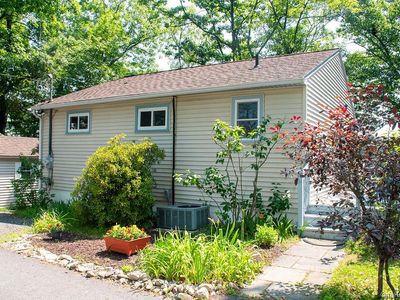 36 Small Hawley Point Road