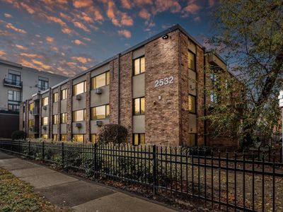 2532 1st Ave S #S-S305