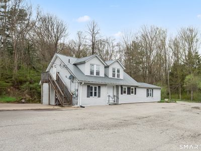 162 Pomfret Street