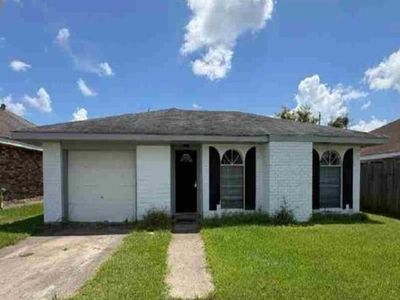 2812 Concordia Dr