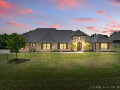 10406 N 86th East Ave