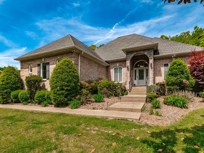 8044 Charlotte Pike