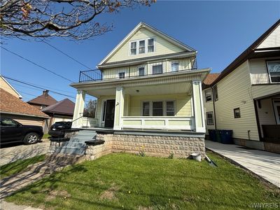 22 Briggs Ave